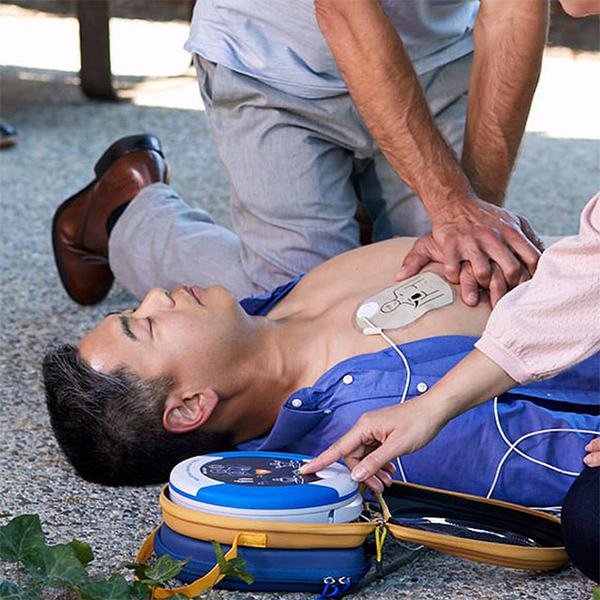 АВТОМАТИЧЕСКИЙ ДЕФИБРИЛЛЯТОР ДЛЯ ОБЩЕСТВЕННЫХ МЕСТ АНД HEARTSINE SAMARITAN PAD 360P image