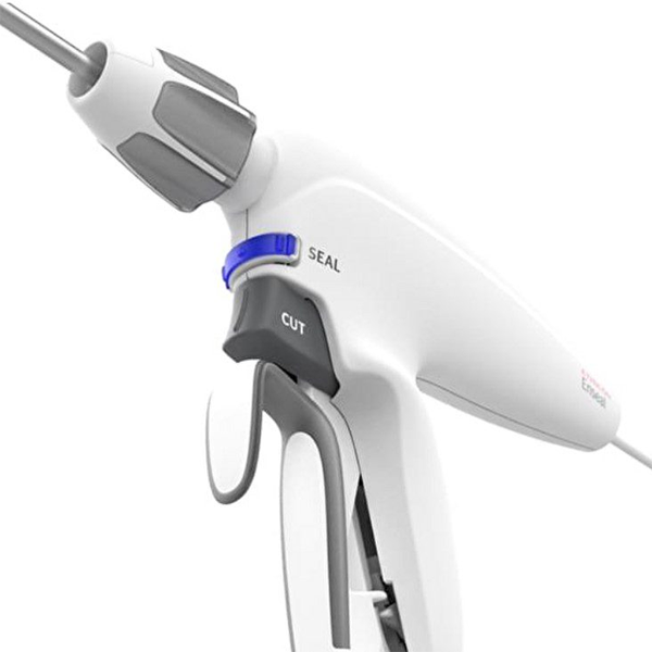 ИНСТРУМЕНТ ДЛЯ ДИССЕКЦИИ И КОАГУЛЯЦИИ ДЛЯ ОТКРЫТОЙ И ДАПАРОСКОПИЧЕСКОЙ ХИРУРГИИ ENSEAL X1’ image